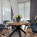 Royal Waves & - With Parking By Renters * Miedzyzdroje