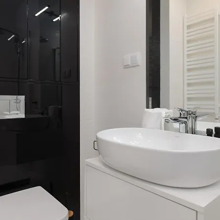 Royal Waves & - With Parking By Renters *