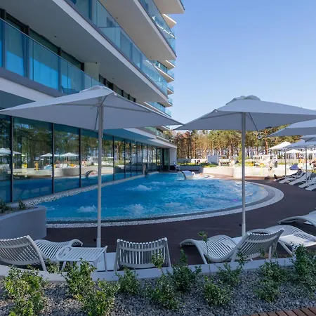 Royal Waves & - With Parking By Renters