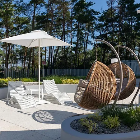 Royal Waves & - With Parking By Renters