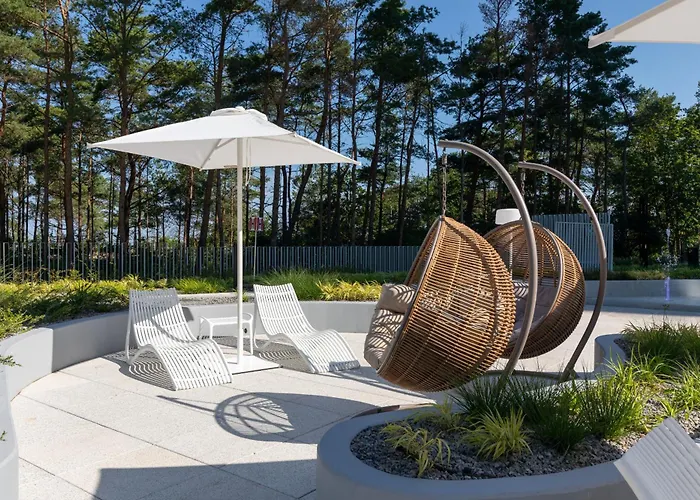 Royal Waves & - With Parking By Renters